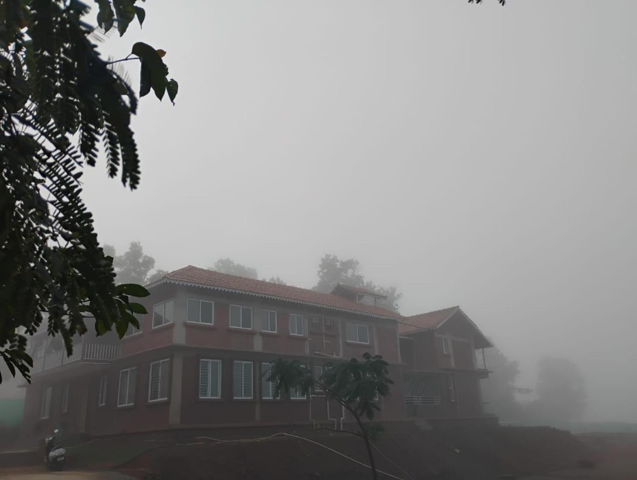 Vanvarsha Resort Chandoli Exterior photo